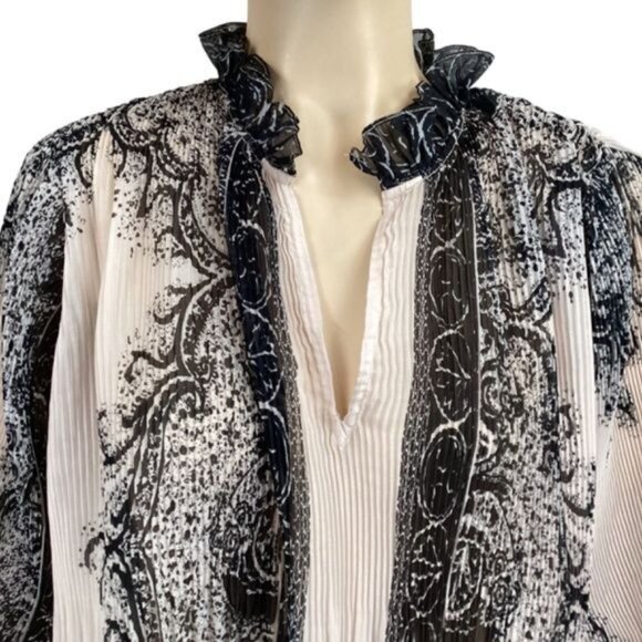 NWT Anthropologie Forever that Girl sheer pleated blouse size medium - Picture 8 of 12